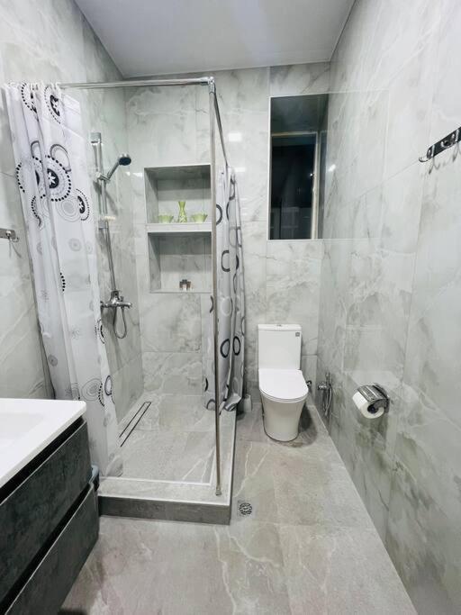 Spacious 2 Bedrooms In The Center Of Yerevan Bagian luar foto